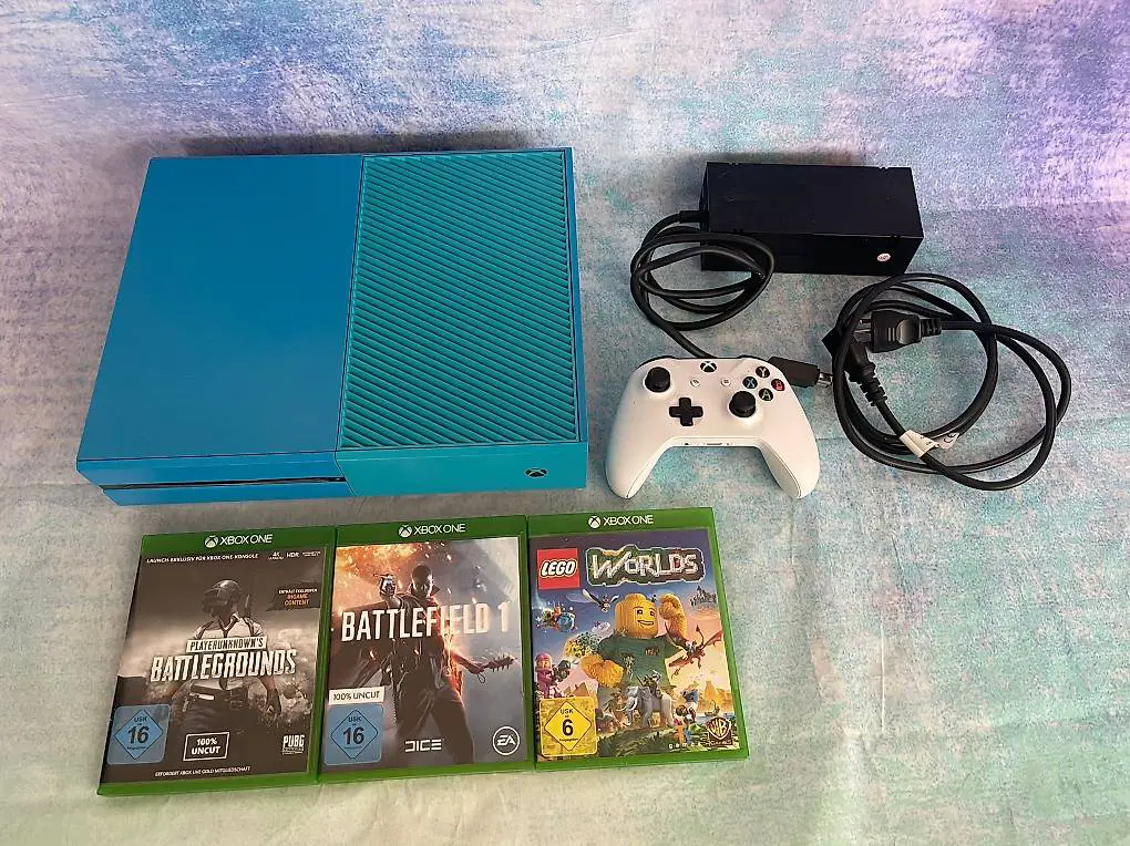 Xbox One 500Gb Konsole Blau mit Controller und Spiele
