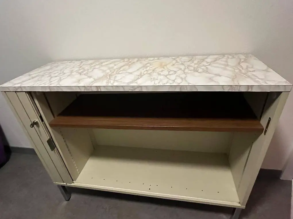 Rollschrank abschliessbar mit Schlüssel