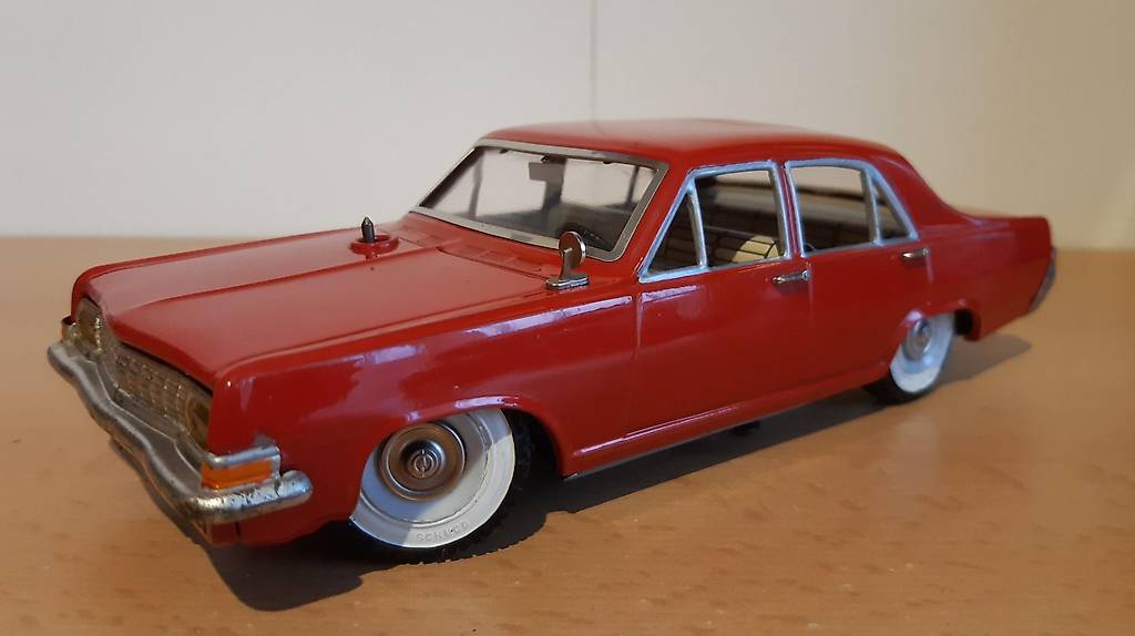 Opel Admiral Blech-Modell (Schuco)