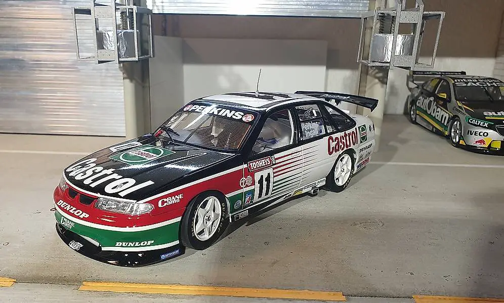 1:18 ClassicCarl. Holden VR Commodore, Winner Bathurst 1995