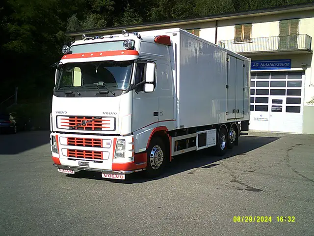 VOLVO, FH-440 6x2R, Kühlfahrzeug