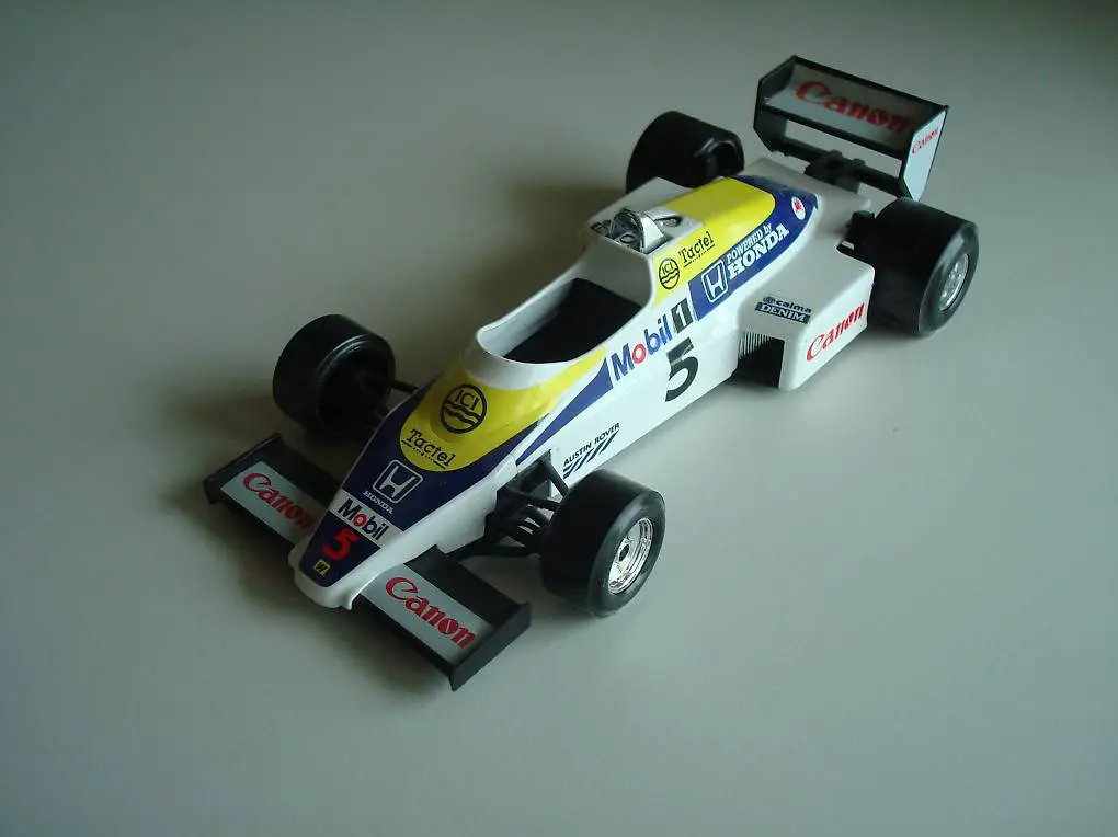 Bburago 1:24 / Williams FW 08 "Canon", Formel 1