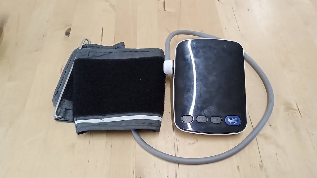 Fishtec Blutdruckmessgerät