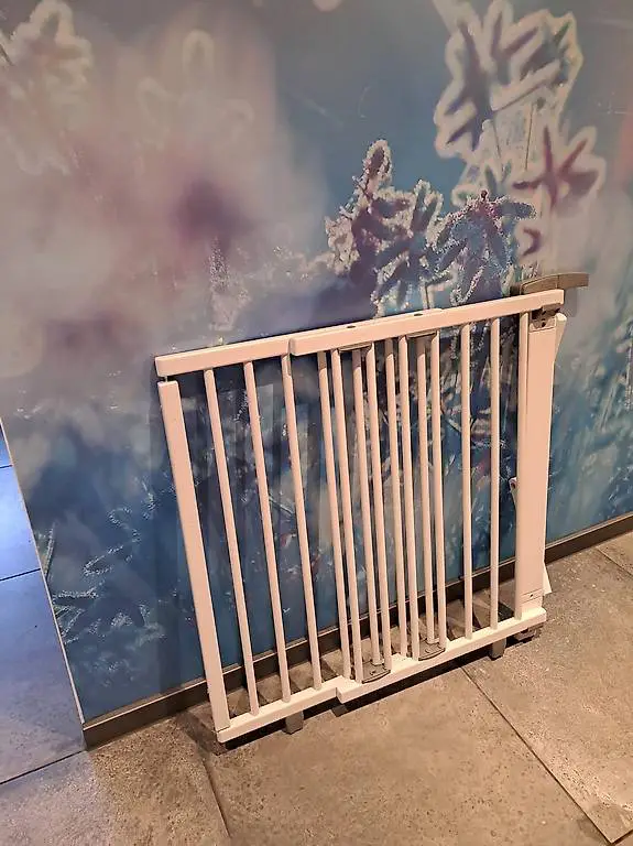 Treppenschutz Treppentür Geuther 2733+