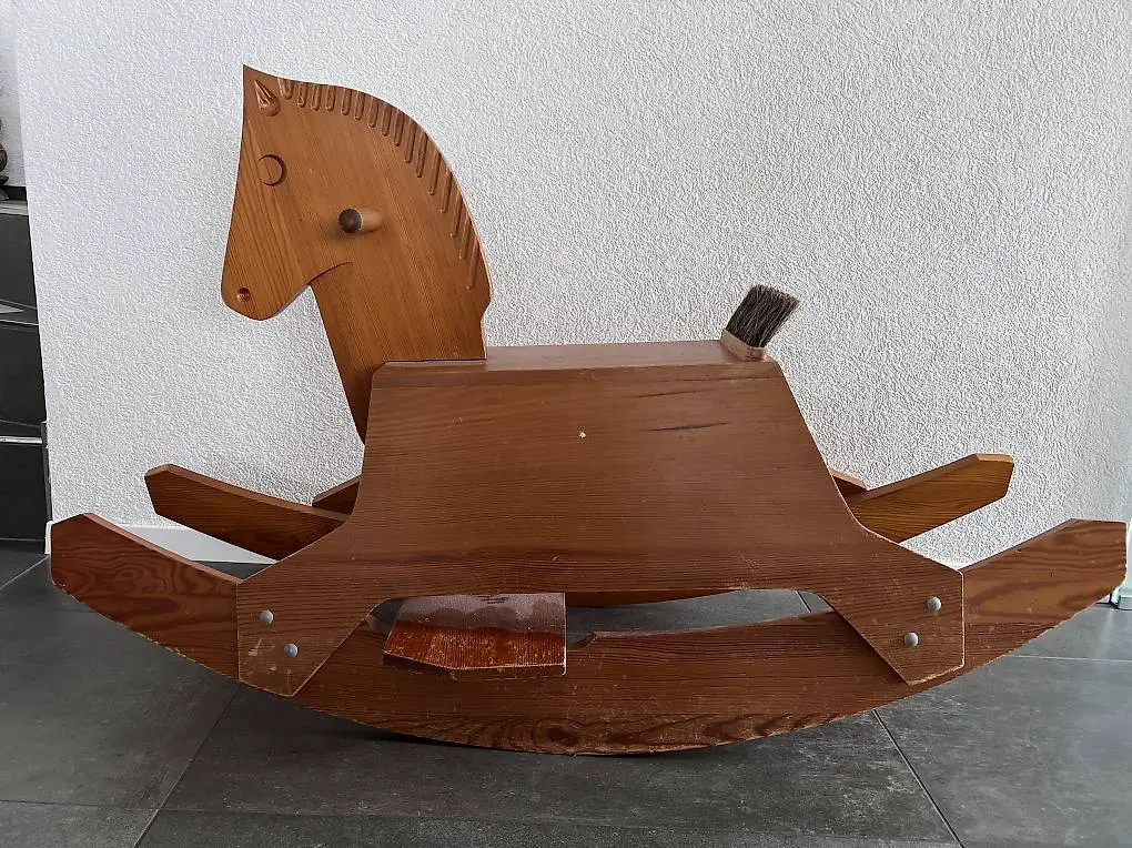 Sammelstück: Vintage 70er Jahre massives Schaukelpferd
