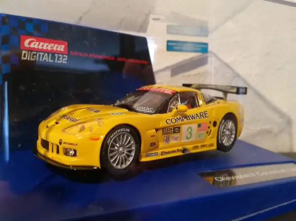 Carrera Digital 132 - Chevrolet Corvette C6R Sebring 12h NEU