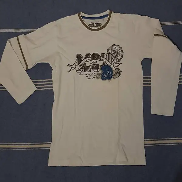 langärmeliges, weisses Shirt 158/164