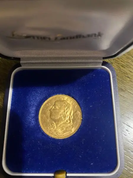 Goldvreneli 20 Franken 1922 in Box
