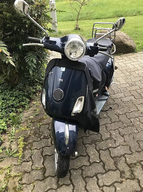 vespa (piaggio) lx2 50