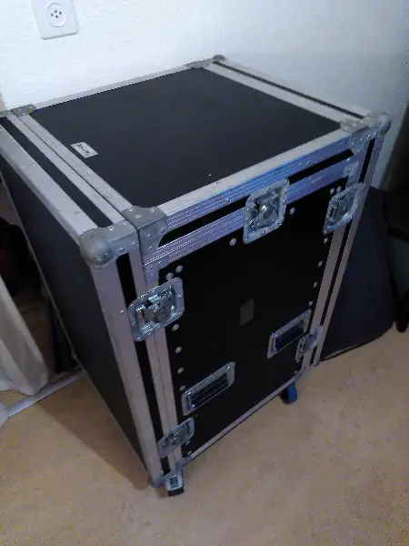 Bull Case Rack 2x15HE 1x10HE