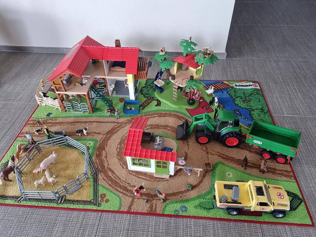 Schleich Bauernhof Tierarzt Set