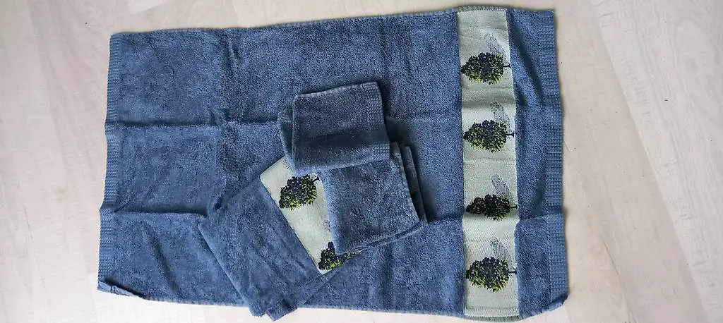 Gästetuch mit Waschlappen (neu)