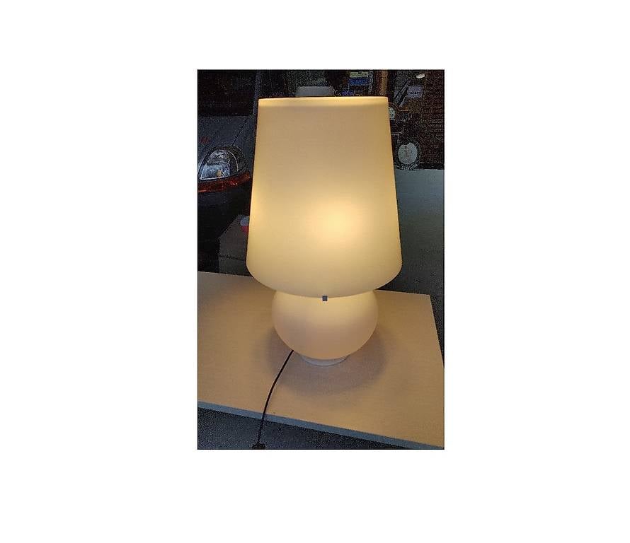 Tischleuchte FONTANA - ein Klassiker von Fontana Arte 1853