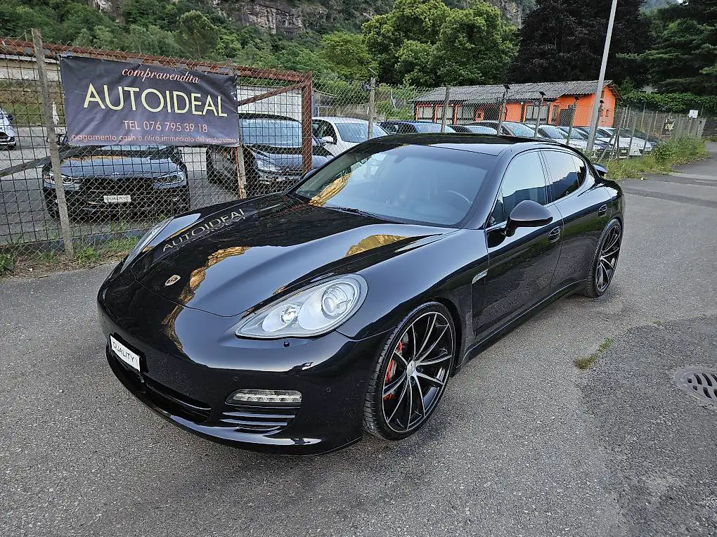 porsche panamera 4s collaudata