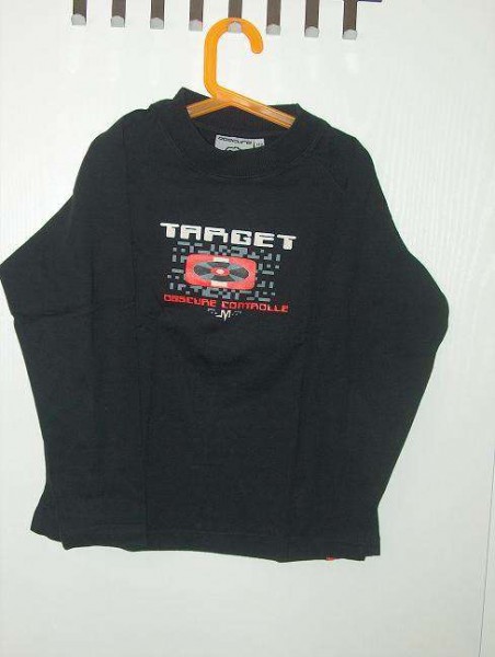 Neu: T"Shirt langarm mit Motiv vorne - schwarz - Gr.140