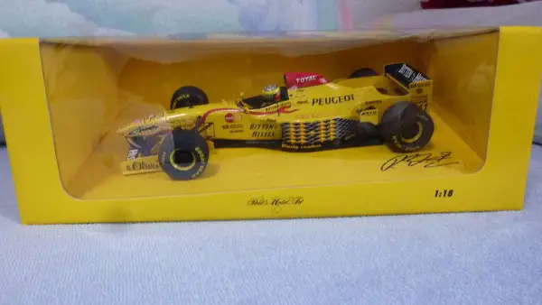 Jordan 197 Peugeot F1 Ralf Schumacher 1997 Minichamps 1:18