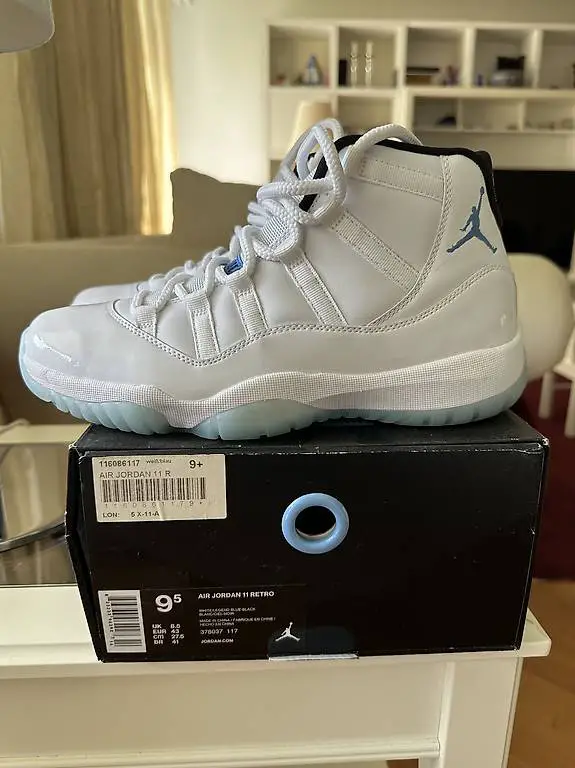 Jordan 11 Retro Columbia (2014) Gr. 43