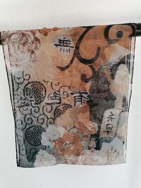 Foulard Blumen -bunt-schwarz