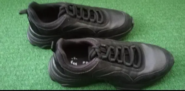 Schuhe Shoes Chaussures Black EU 40 NEU