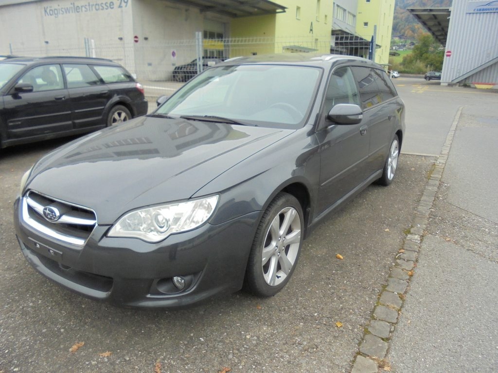 SUBARU Legacy Station 2.0 R Swiss