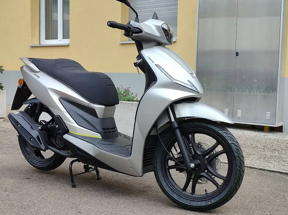 Motron ventura 125 grigio, nuovo