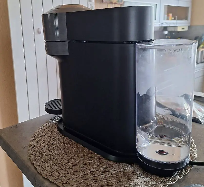 Kapselkaffeemaschine Nespresso v. Delonghi