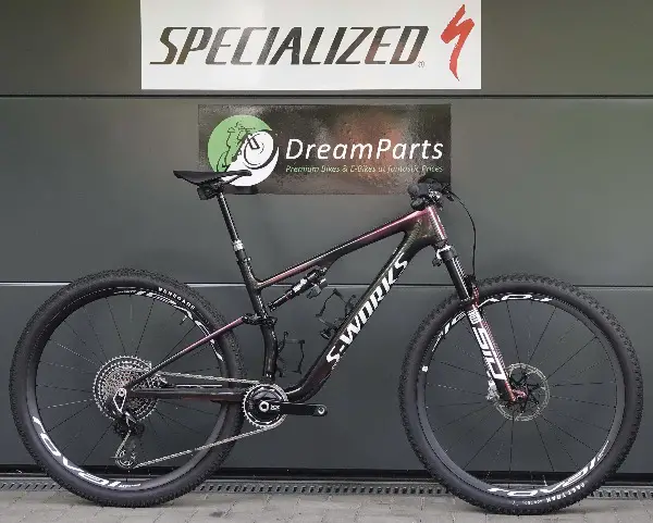 Specialized S-Works Epic 8 mit elektronischem Fahrwerk