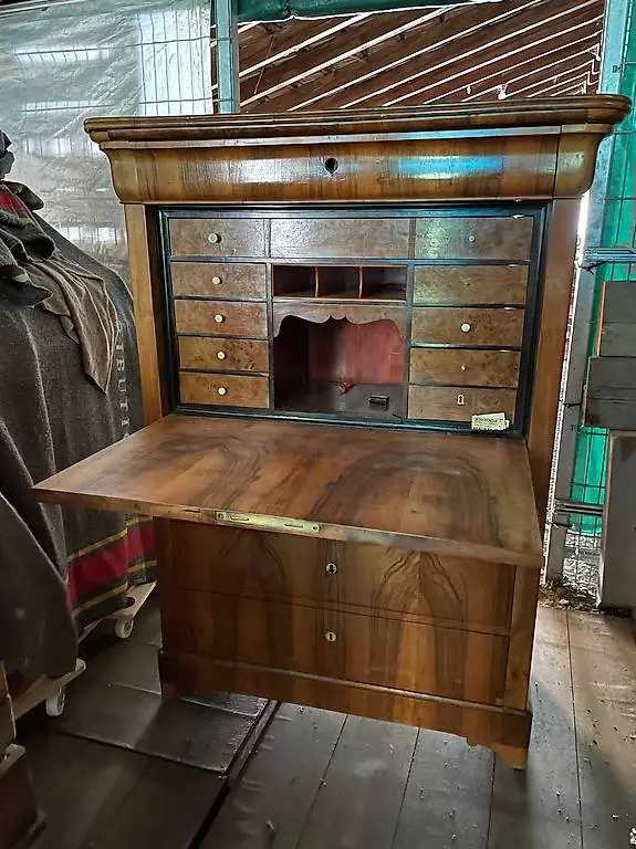 Sekretär Louis Philippe, Tulpen-Philippe antik 1860 Nussbaum