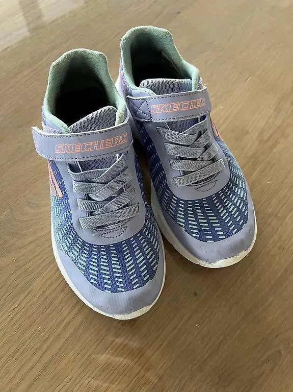 Sportschuhe Skechers Mädchen Gr. 33