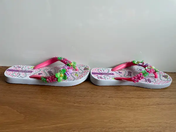 Einzigartige handbestickte Ipanema Flipflops, Gr. 27/28