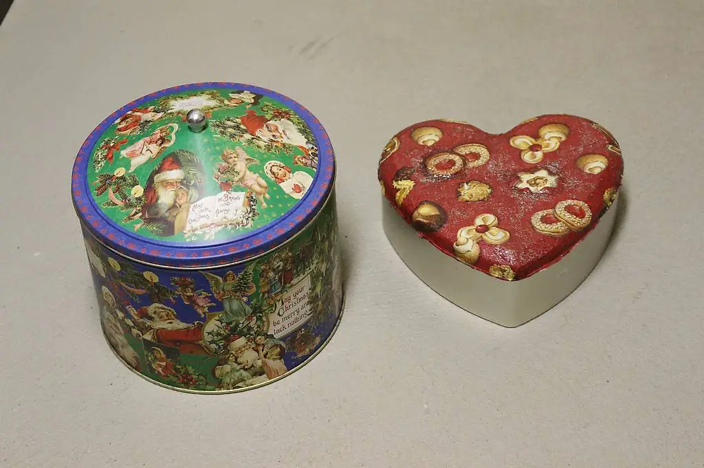 weihnachtsguetzli-dosen 2 stk.