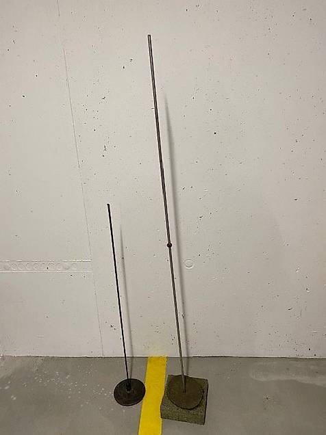 2 Metallständer / Metallstäbe