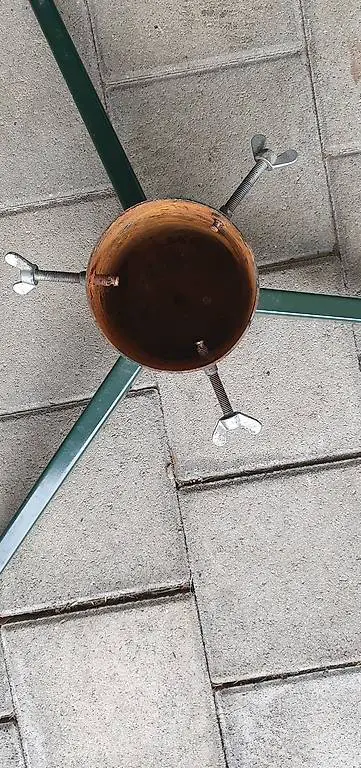 Christbaumständer zu verkaufen