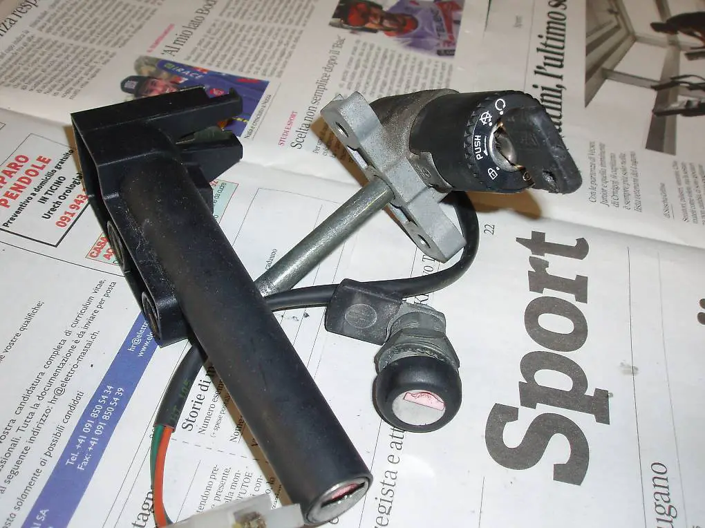 serie Chiavi Aprilia Leonardo