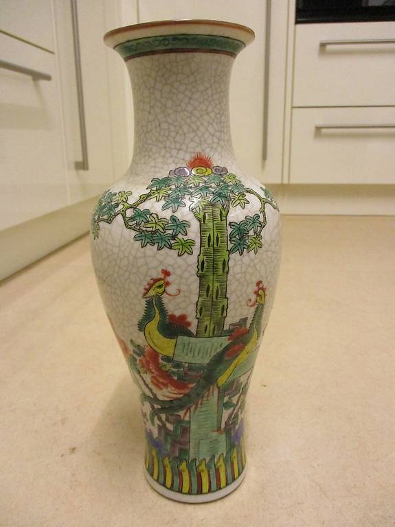 Porzellan-Vase mit Fasanen / Blumen Craquelé China Asia