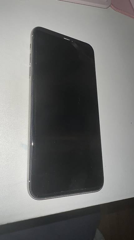 iPhone 11 Pro Max 64 GB