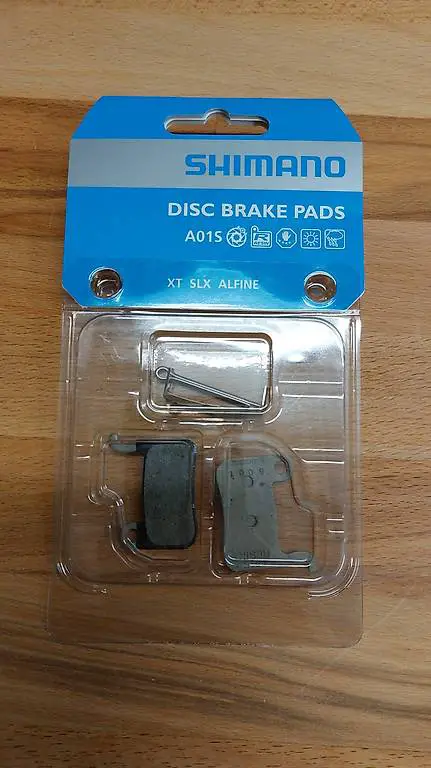 Shimano A01S Bremsbelag neu und originalverpackt