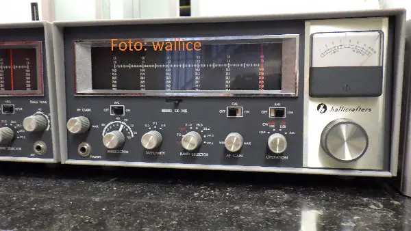 Amateurfunk Hallicrafters SX-146/HT46 KW AM/SSB/CW betriebsber.