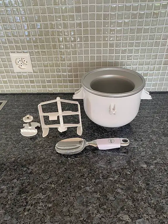 KitchenAid Glaceaufsatz, Kaum gebraucht