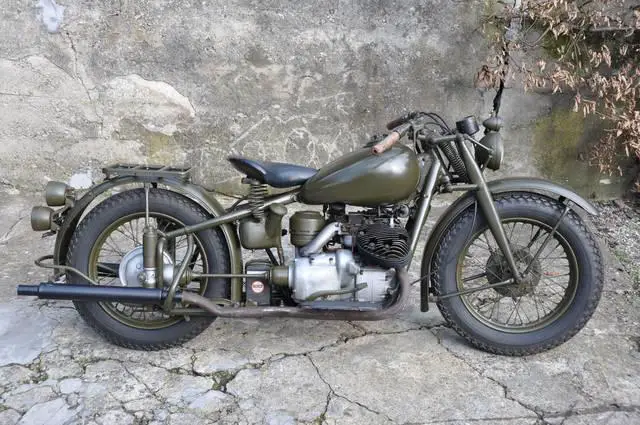 INDIAN 841 Army Shaft Drive