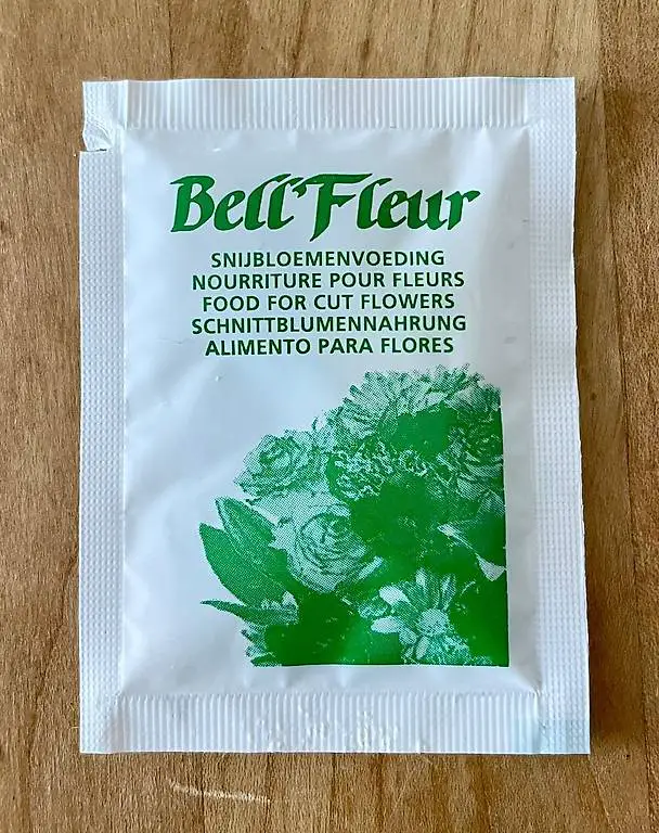 50 Stück Blumenfrisch Schnittblumenfrisch 1 Beutel für 0,50l