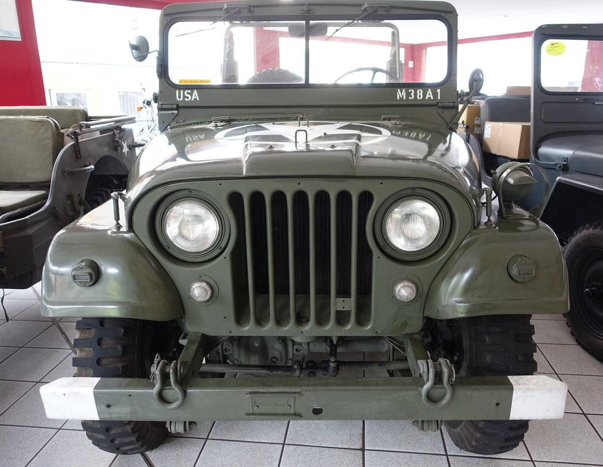 willys kaiser jeep m38 a1