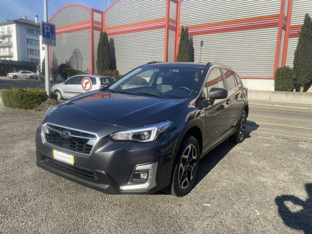 SUBARU XV 2.0i e-Boxer Swiss Plus