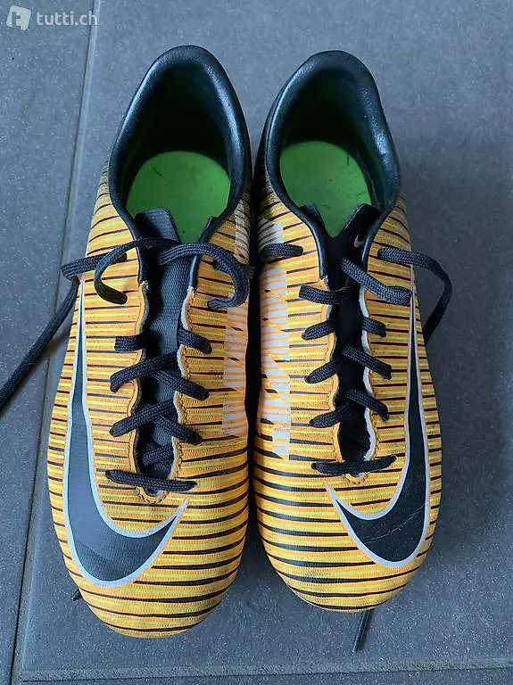 Nike Mercurial Stollenschuhe Gr. 35.5