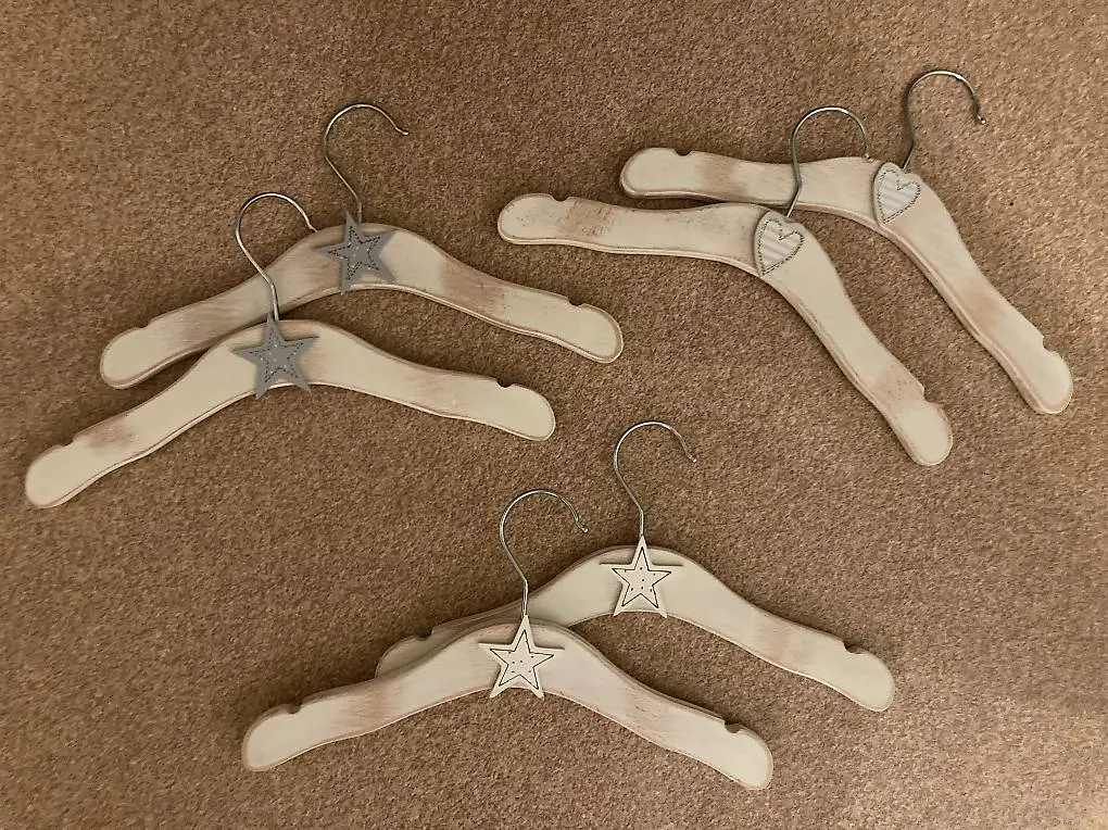 Kinderkleiderbügel Shabby chic