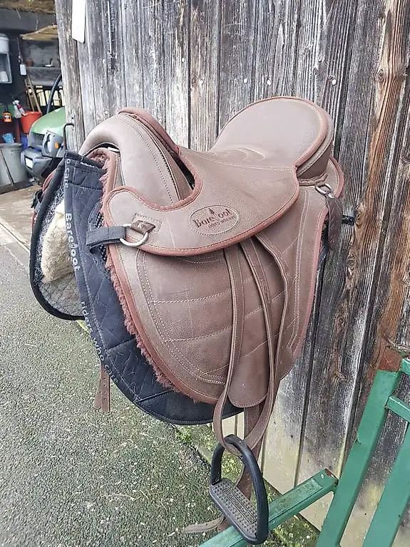 Barefoot Sattel zu verkaufen