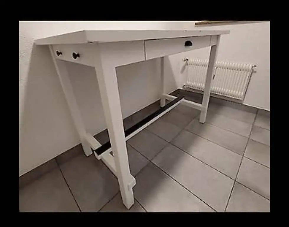 Bartisch // Preis Verhandelbar