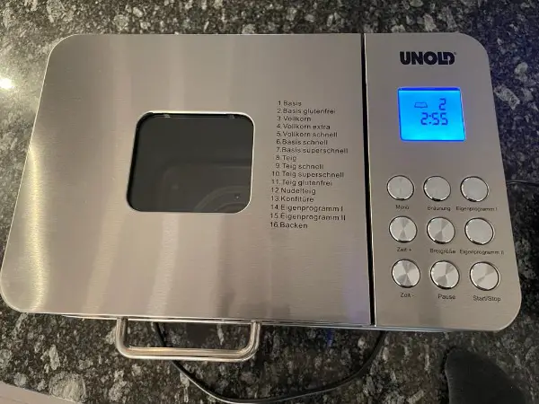 Brotbackmaschine UNOLD Modell 68456.