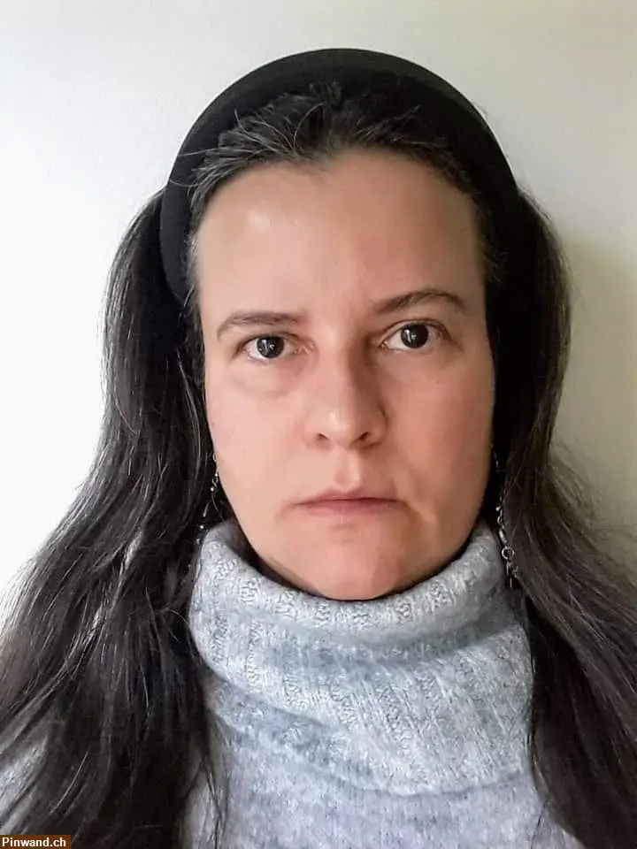 Bügelarbeit und Reinigungsarbeit gesucht