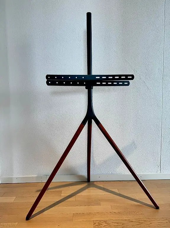 TV-Standfuss, Höhenverstellbar und Drehbar